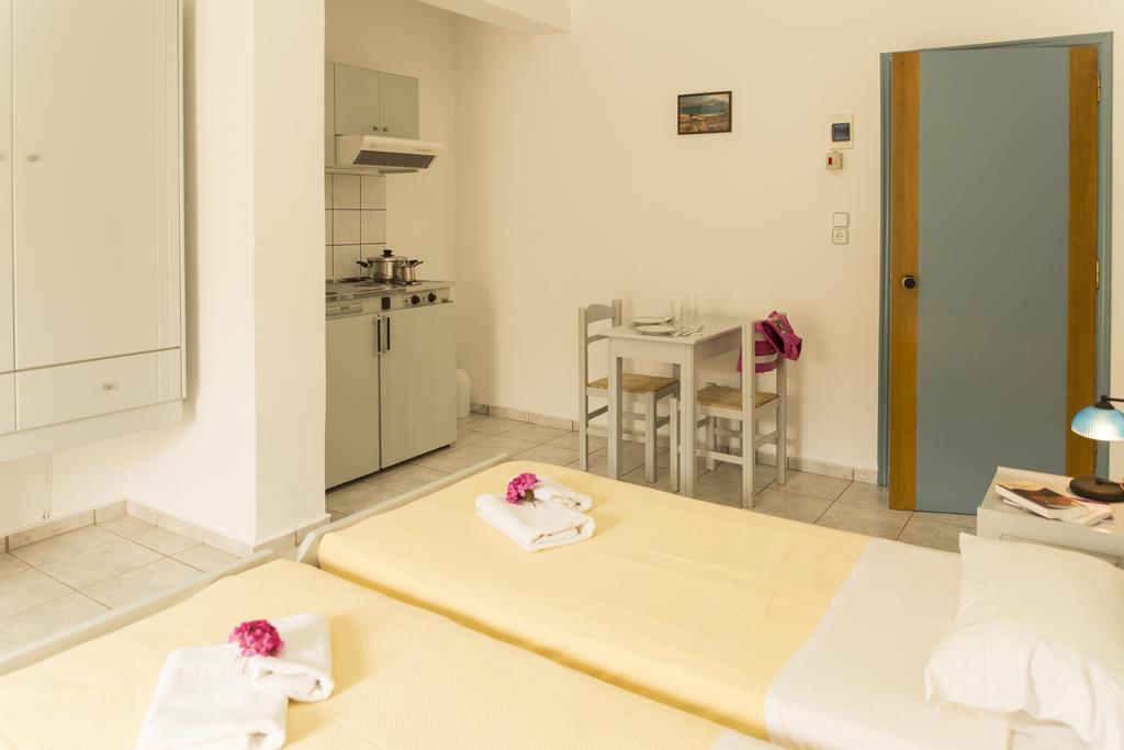 Edgewater Studios Kissamos Phòng bức ảnh