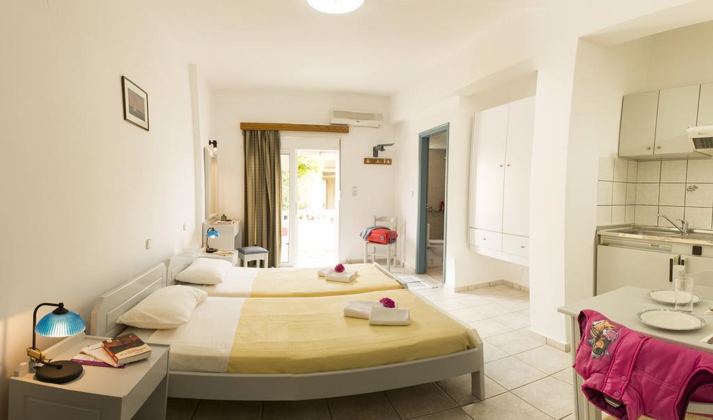 Edgewater Studios Kissamos Phòng bức ảnh